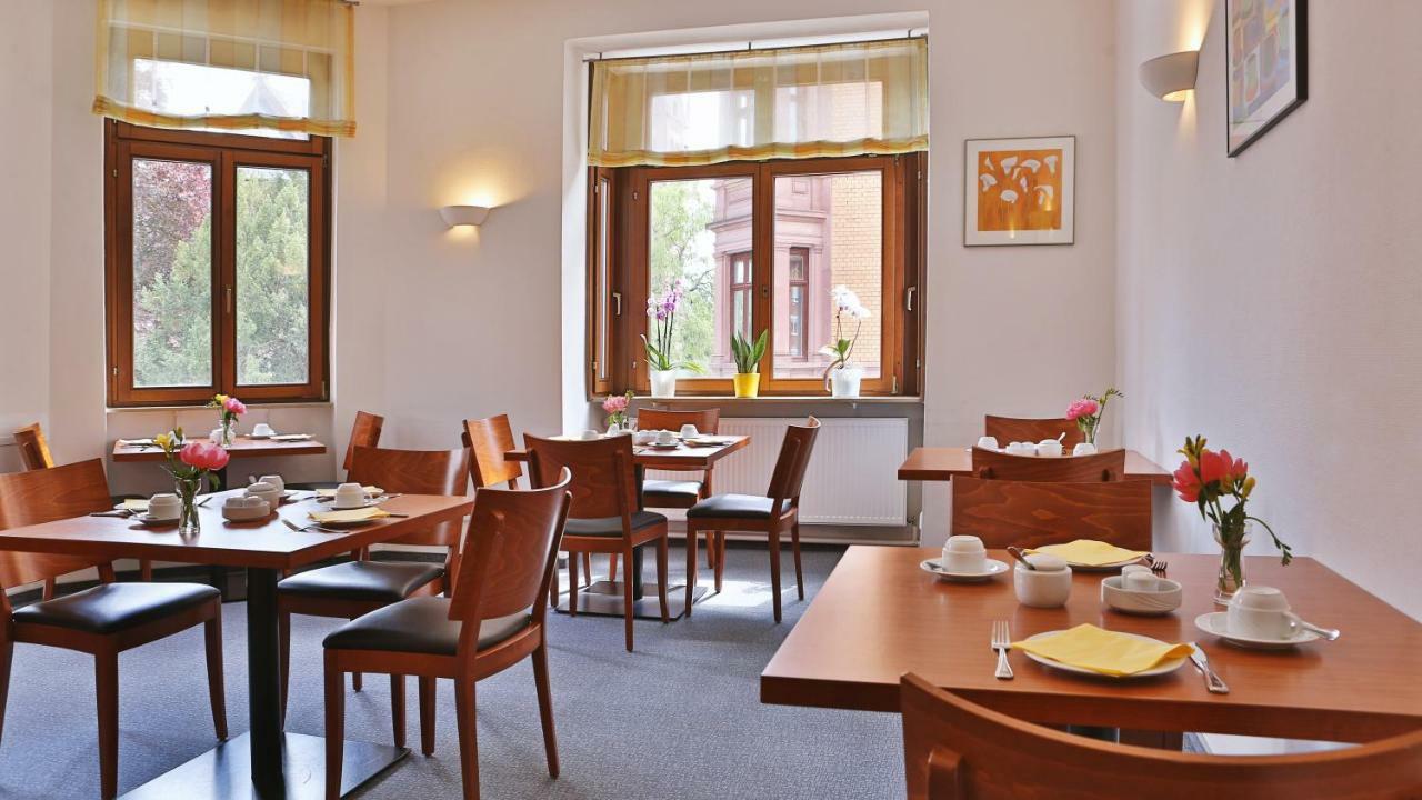 Hotel Restaurant Krokodil Heidelberg Dış mekan fotoğraf